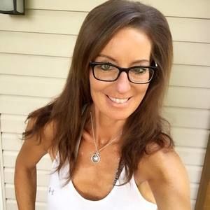 Meet your Posher, Deb